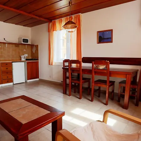 Aparthotel Teddy Kvilda Exterior photo